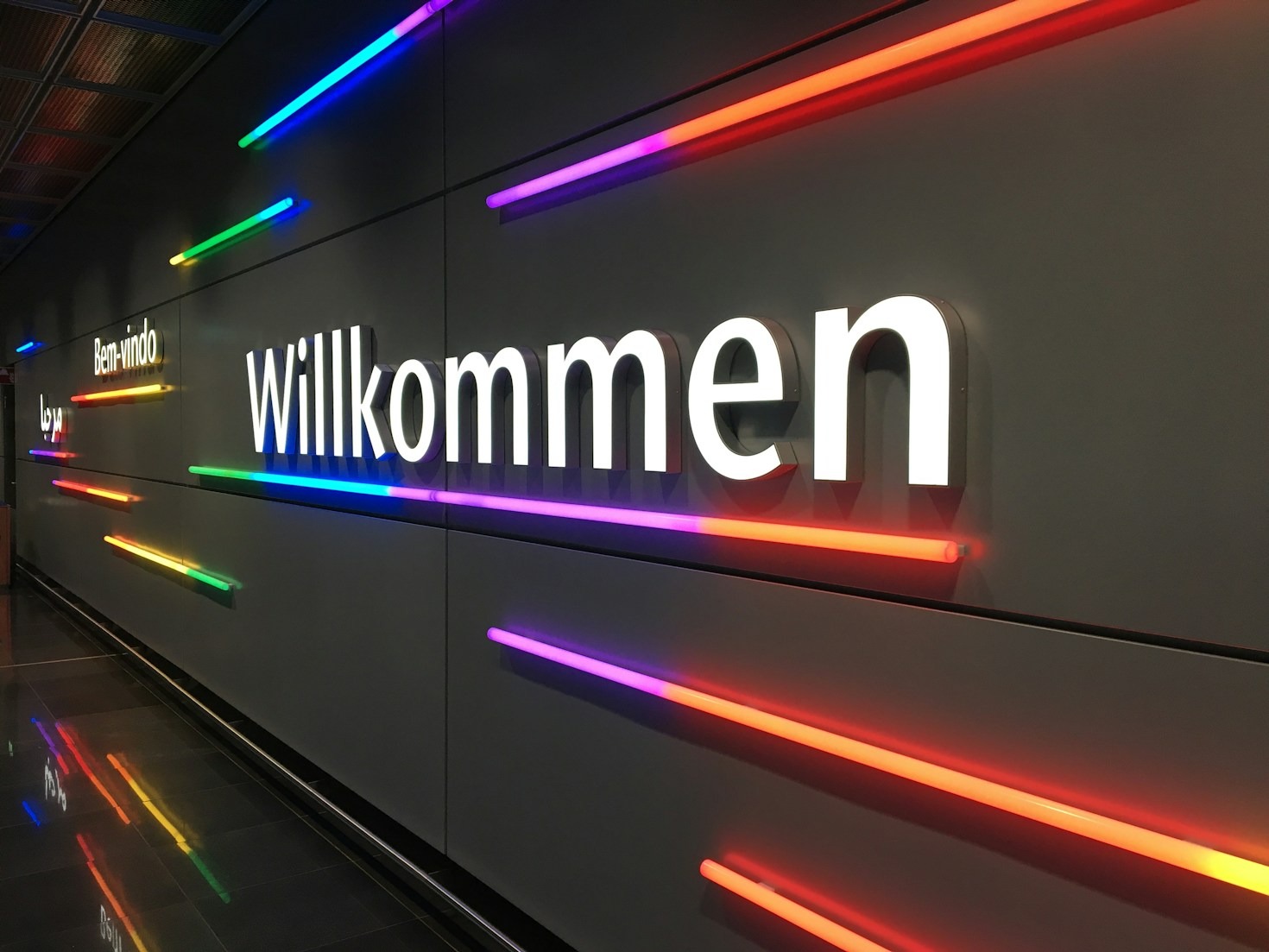 How Custom Wall Wraps Revitalize Modern Commercial Spaces